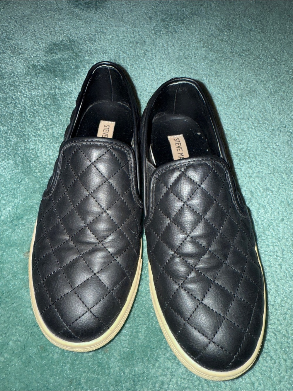 Steve Madden Black Quilted Slip-On Sneakers ECENTRCQ 7.5